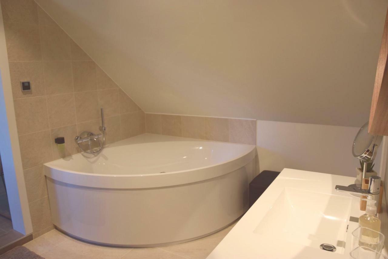 B&B De Nootelaer Meldert Екстер'єр фото