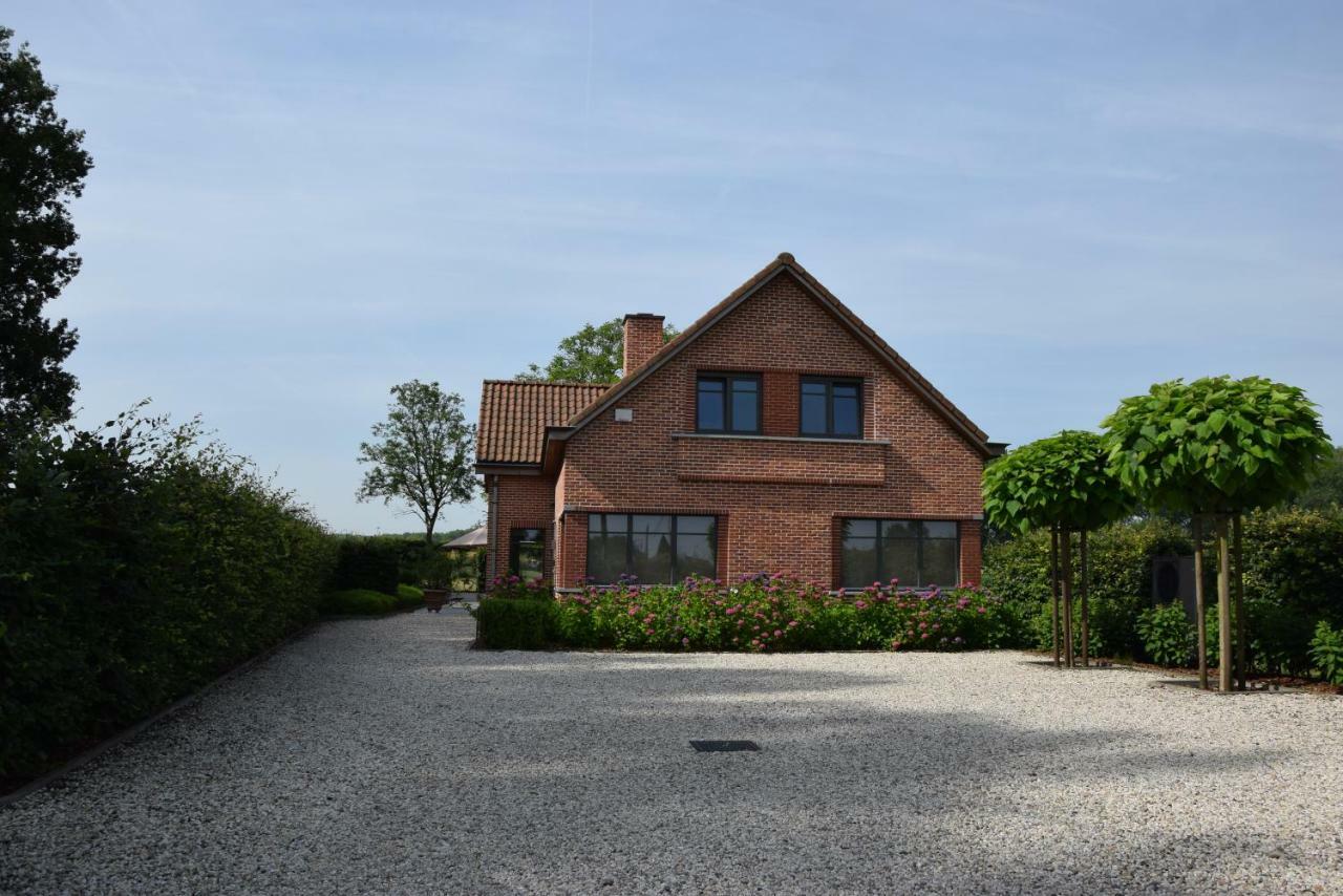B&B De Nootelaer Meldert Екстер'єр фото